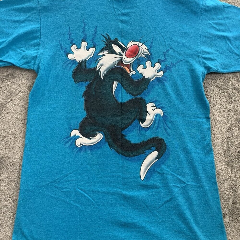 Vintage Six Flags Shirt Mens M Sylvester 1997 Hang On Tight Looney Tunes *FLAW - Picture 10 of 10